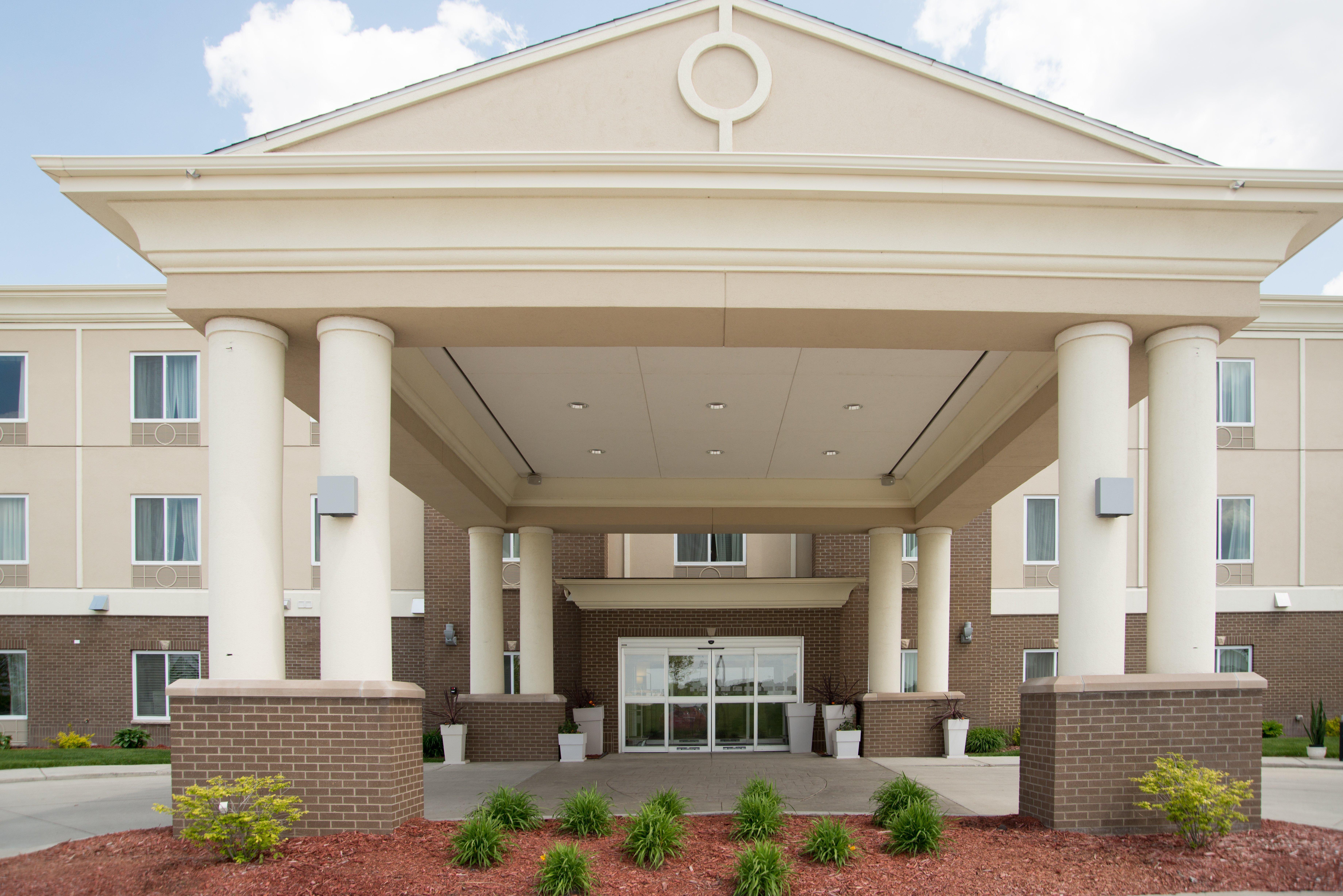 Holiday Inn Express - Albert Lea By Ihg Экстерьер фото