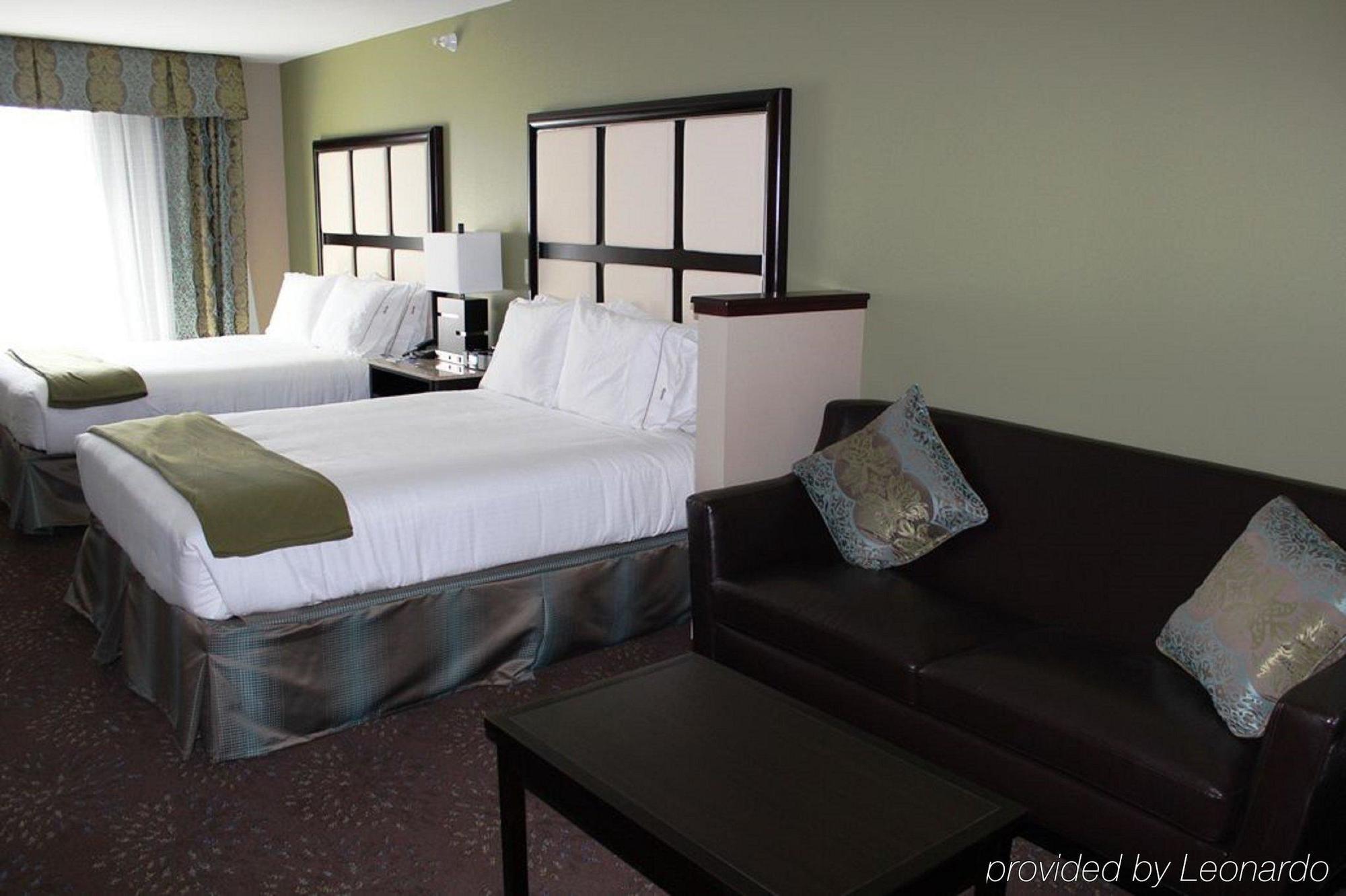 Holiday Inn Express - Albert Lea By Ihg Номер фото