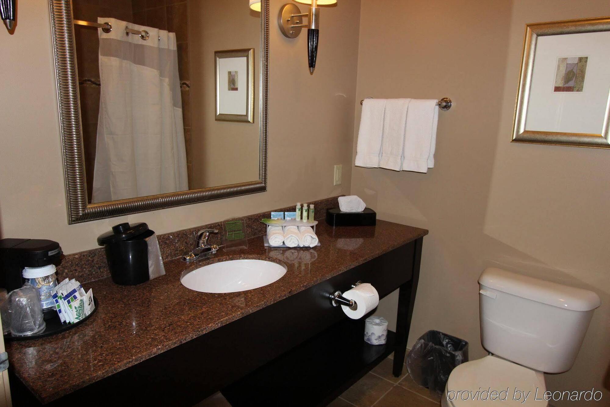 Holiday Inn Express - Albert Lea By Ihg Экстерьер фото