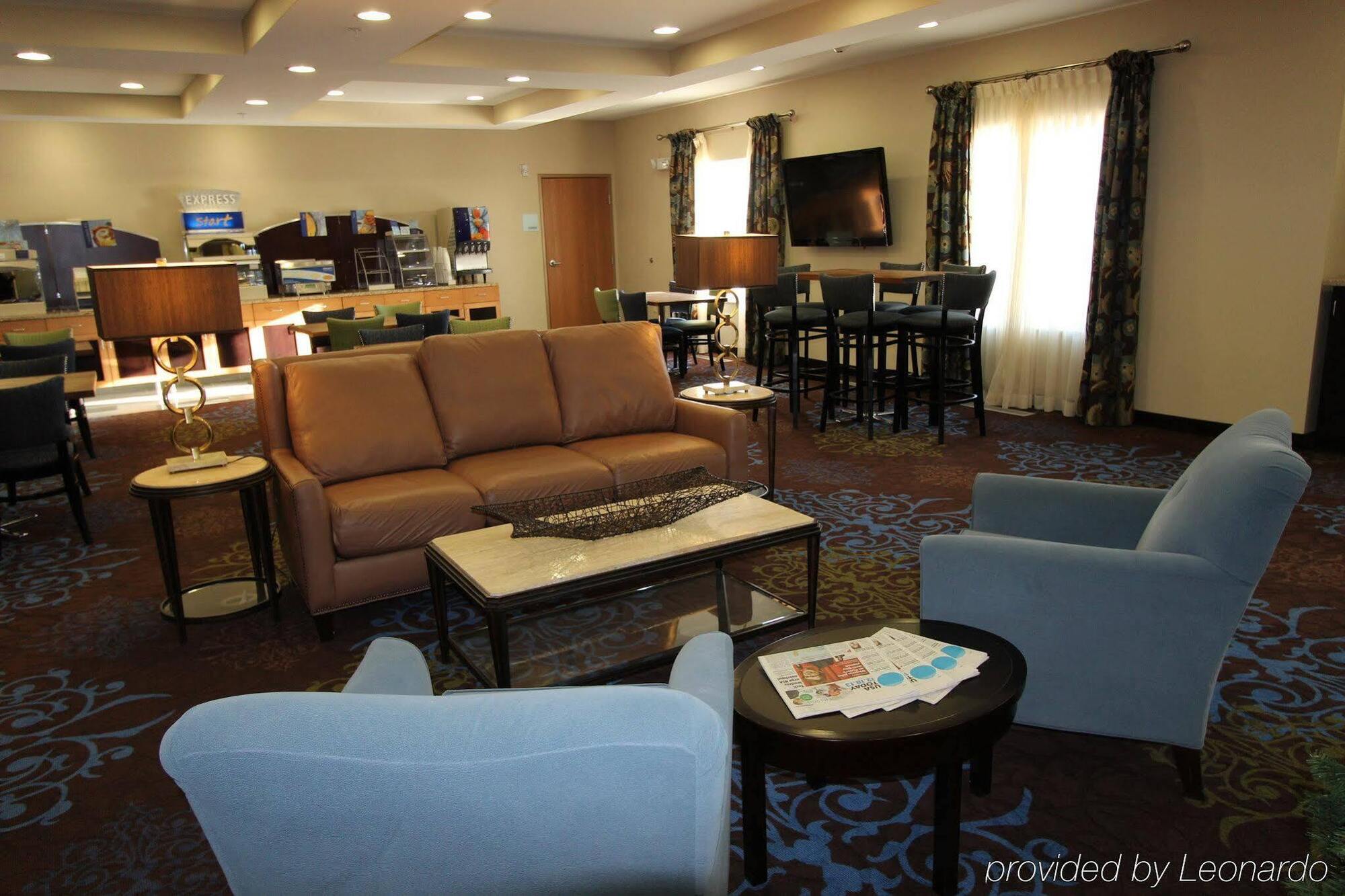 Holiday Inn Express - Albert Lea By Ihg Экстерьер фото